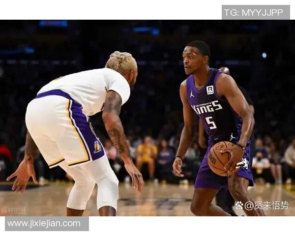 2010年湖人与国王激战回顾：经典对决与精彩瞬间解析