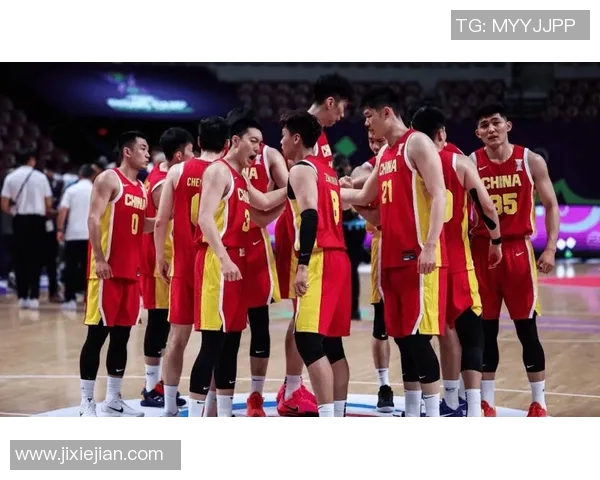 中国男篮与韩国队赛场冲突引发热议球迷对暴力行为表示强烈反对