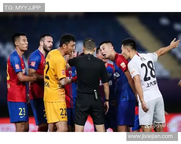 加维引领新潮流探讨未来足球发展的新方向与挑战 加维引领新潮流探讨未来足球发展的新方向与挑战