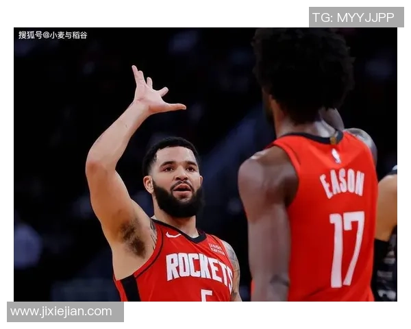 弗雷德范弗利特的篮球之路与未来展望：从无名小卒到明星球员的成长历程