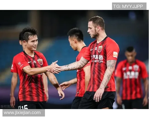 拜仁慕尼黑与多特蒙德激战正酣赛果揭晓引发球迷热议 拜仁慕尼黑与多特蒙德激战正酣赛果揭晓引发球迷热议